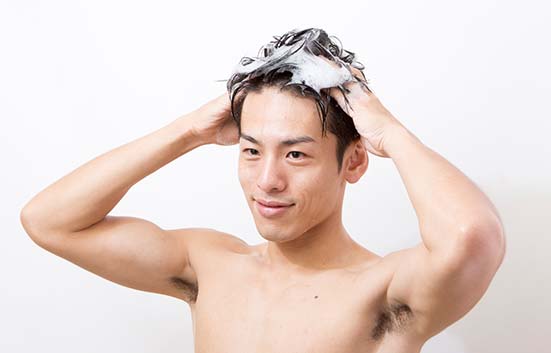 ハゲ防止の第一歩！頭皮をキレイにする正しいシャンプー方法